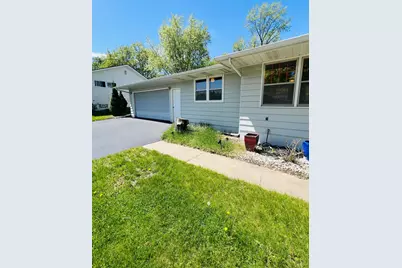7447 Cloman Way, Inver Grove Heights, MN 55076 - Photo 3