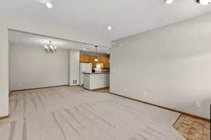 290 Emory Ln SE, Rochester, MN 55904 - Photo 7