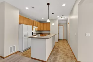 290 Emory Ln SE, Rochester, MN 55904 - Photo 11