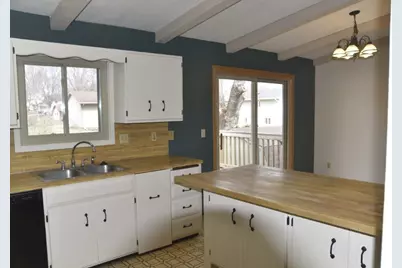 242 Stephen Court, Chaska, MN 55318 - Photo 7