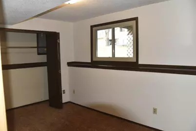 242 Stephen Court, Chaska, MN 55318 - Photo 17