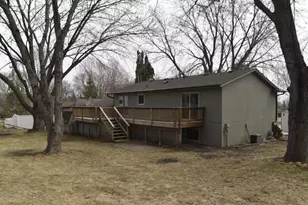 242 Stephen Ct, Chaska, MN 55318 - Photo 21