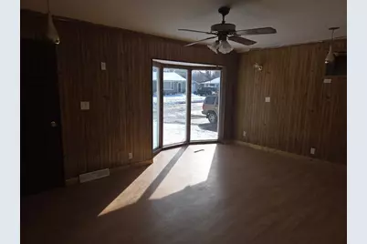 918 Plainview Lane, Albert Lea, MN 56007 - Photo 3