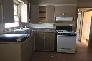 918 Plainview Ln, Albert Lea, MN 56007 - Photo 5