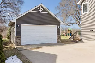 5130 Meadow Drive SE, Rochester, MN 55904 - Photo 9