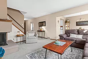 25 Birnamwood Dr, Burnsville, MN 55337 - Photo 3