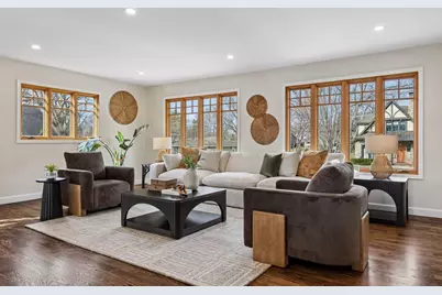 4011 Grimes Avenue S, Edina, MN 55416 - Photo 3