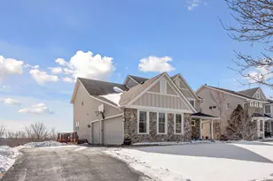 1745 Carriage Dr, Victoria, MN 55386 - Photo 3