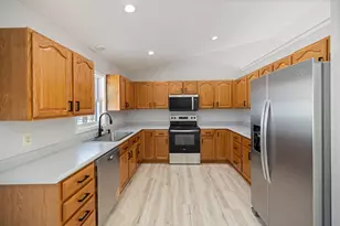 14750 Leisure Dr, Detroit Lakes, MN 56501 - Photo 7