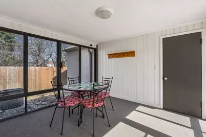 320 9th Avenue N, South Saint Paul, MN 55075 - Photo 13