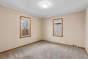 320 9th Ave N, South Saint Paul, MN 55075 - Photo 15