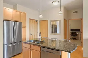 4525 Park Commons Dr, Saint Louis Park, MN 55416 - Photo 7