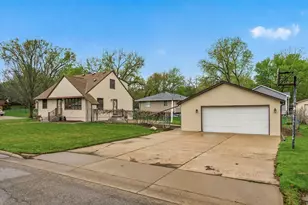 436 21st Ave S, South Saint Paul, MN 55075 - Photo 21