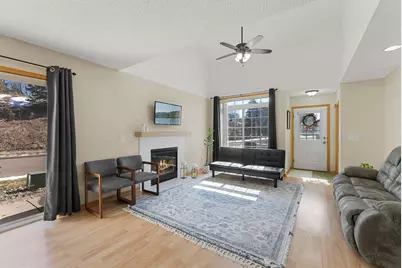 8706 Quarry Ridge Lane #D, Woodbury, MN 55125 - Photo 11