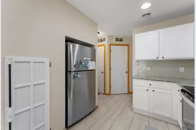 8706 Quarry Ridge Lane #D, Woodbury, MN 55125 - Photo 15