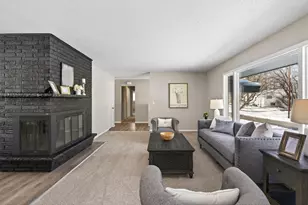 2301 Manor Dr, Burnsville, MN 55337 - Photo 11