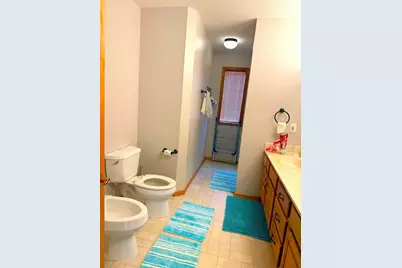 3018 Mayowood Common Circle SW, Rochester, MN 55902 - Photo 13