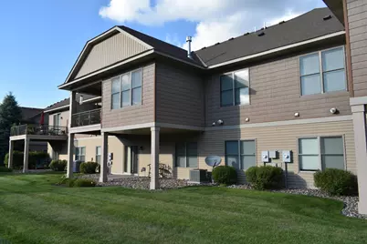 10726 Lyndale Bluffs Trail, Bloomington, MN 55420 - Photo 5