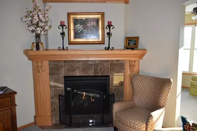 10726 Lyndale Bluffs Trail, Bloomington, MN 55420 - Photo 9