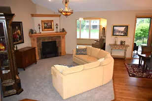 10726 Lyndale Bluffs Trail, Bloomington, MN 55420 - Photo 9