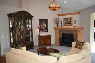 10726 Lyndale Bluffs Trail, Bloomington, MN 55420 - Photo 11