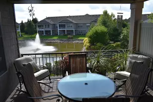 10726 Lyndale Bluffs Trail, Bloomington, MN 55420 - Photo 17