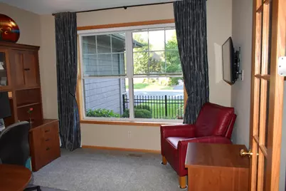 10726 Lyndale Bluffs Trail, Bloomington, MN 55420 - Photo 23