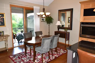 10726 Lyndale Bluffs Trail, Bloomington, MN 55420 - Photo 11