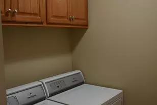 10726 Lyndale Bluffs Trail, Bloomington, MN 55420 - Photo 27