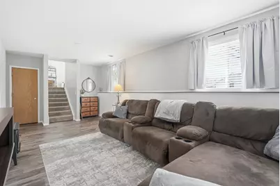 519 Sycamore Drive, New Richmond, WI 54017 - Photo 9