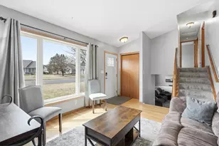 519 Sycamore Dr, New Richmond, WI 54017 - Photo 5