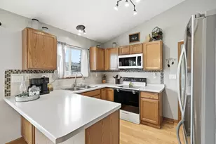 519 Sycamore Dr, New Richmond, WI 54017 - Photo 11