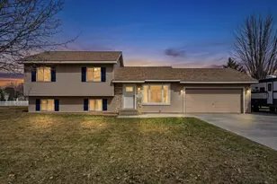 519 Sycamore Dr, New Richmond, WI 54017 - Photo 23