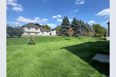 9840 Upper 89th Street S, Cottage Grove, MN 55016 - Photo 3