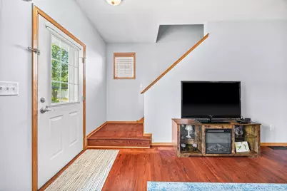 954 Conner Street, Chaska, MN 55318 - Photo 7