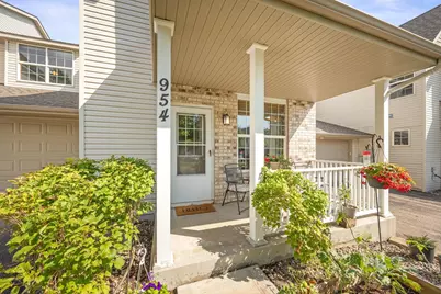 954 Conner Street, Chaska, MN 55318 - Photo 1