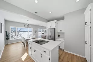 3868 Green Heights Trail SW, Prior Lake, MN 55372 - Photo 9