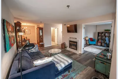 2550 Concord Way, Mendota Heights, MN 55120 - Photo 1