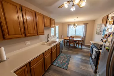 2550 Concord Way, Mendota Heights, MN 55120 - Photo 7