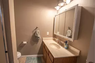 2550 Concord Way, Mendota Heights, MN 55120 - Photo 15