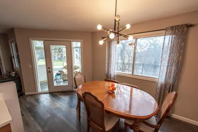 2550 Concord Way, Mendota Heights, MN 55120 - Photo 9