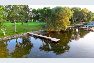 604 S Shore Drive, Detroit Lakes, MN 56501 - Photo 7