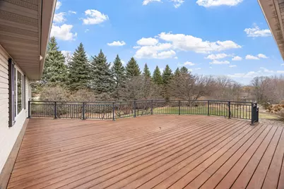 9675 Summit Place, Chaska, MN 55318 - Photo 15