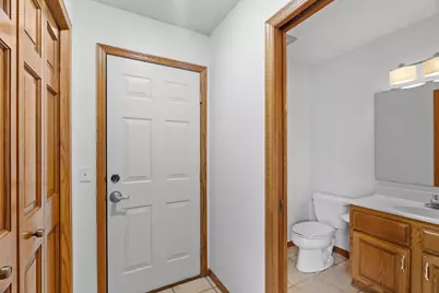 9675 Summit Place, Chaska, MN 55318 - Photo 45