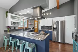 4038 Queen Ave N, Minneapolis, MN 55412 - Photo 9