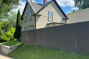 3557 Dupont Ave N, Minneapolis, MN 55412 - Photo 23