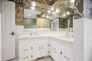 5721 Londonderry Rd, Edina, MN 55436 - Photo 63