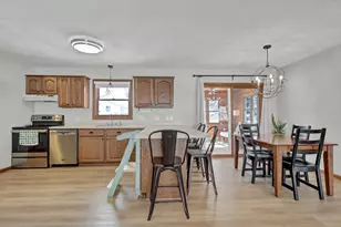 908 Apple Ln, Lake City, MN 55041 - Photo 11