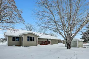 908 Apple Ln, Lake City, MN 55041 - Photo 37