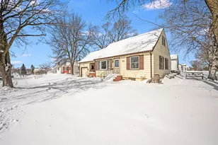 723 Tilden, Fairmont, MN 56031 - Photo 3